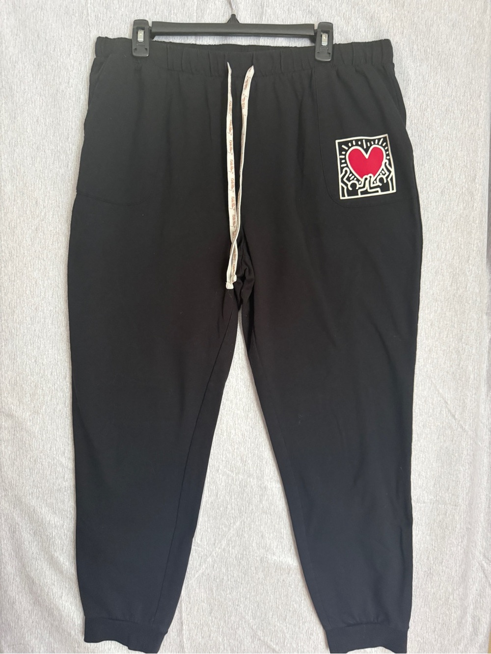 Keith Haring Sweatpants Unisex XL Black Fleece Joggers Heart Graphic Pockets